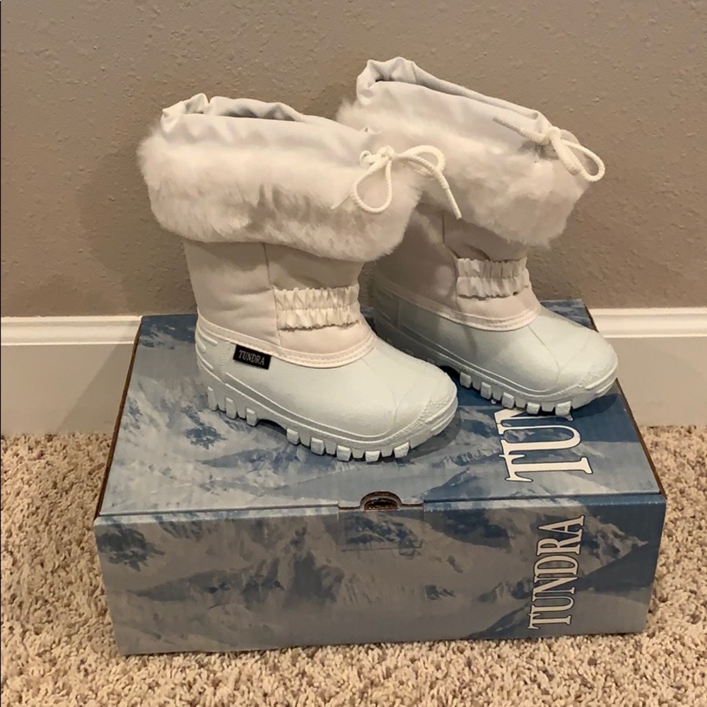 Tundra Vail Toddler Snow Boots size 8